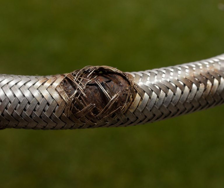 Burst Pipes and Flexi Hoses: Essential Emergency Plumber Tips