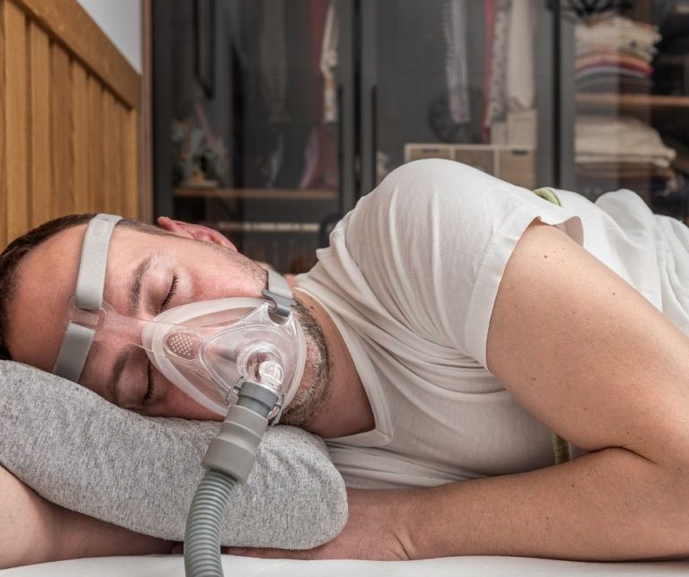 CPAP Machine Causes Dry Eyes: Understanding Key Factors