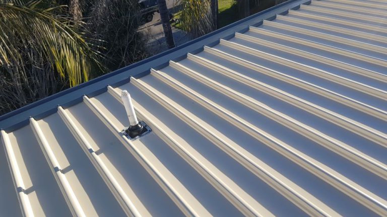 Gutter Replacements: The Ultimate Guide to Rain Guttering