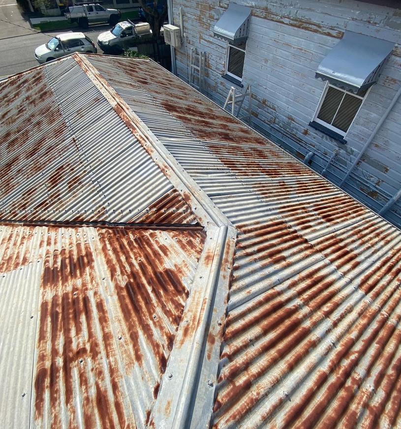 Painting a Metal Roof: Tips from a Brisbane Expert